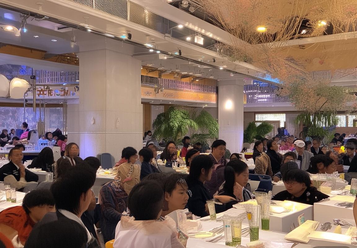 高薪低能！骑士队“摆烂神器”如何用溢价合同锁死薪资空间